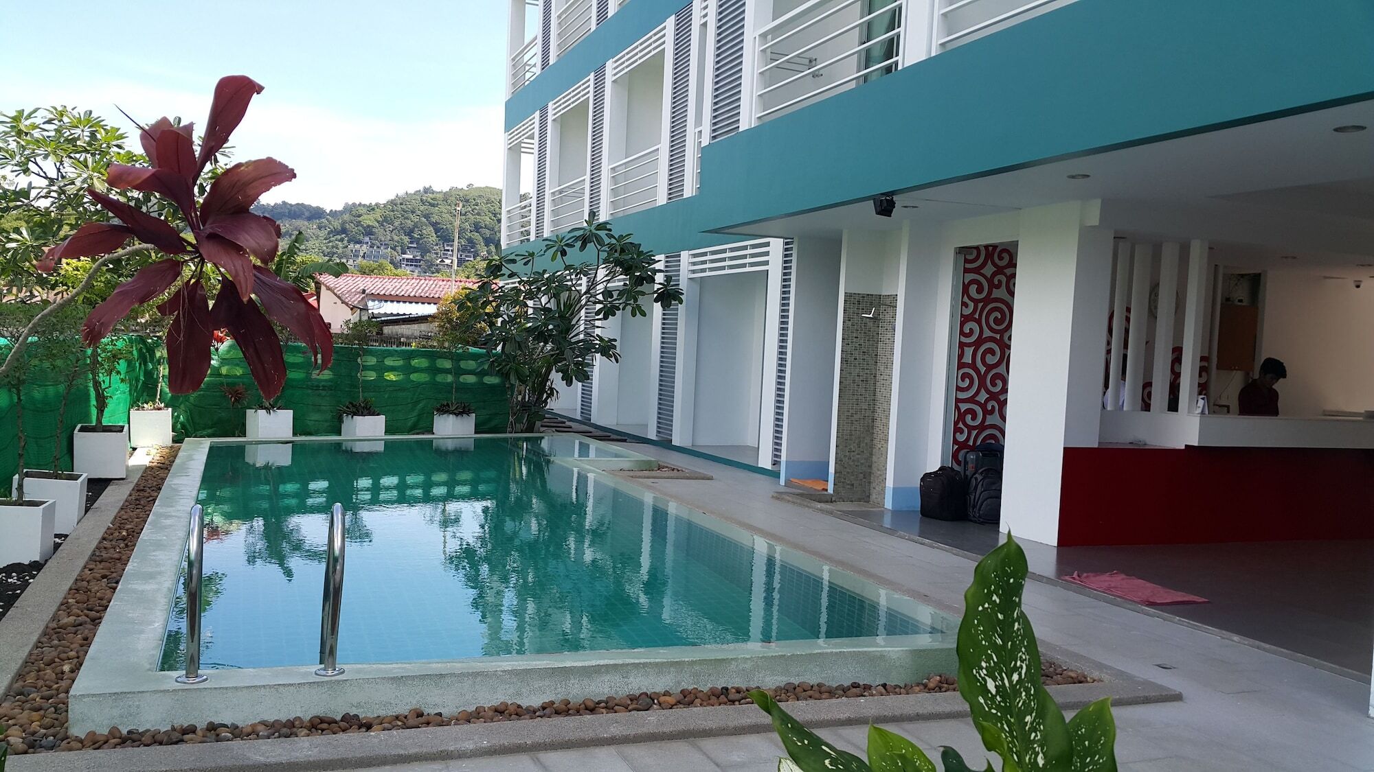 Puding Holiday World شاطئ كاتا المظهر الخارجي الصورة